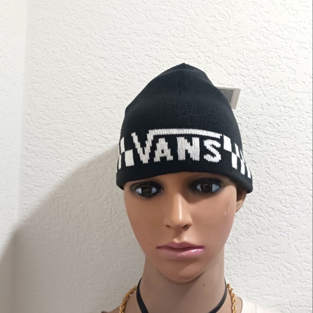 Vans - Picture 3 of 4